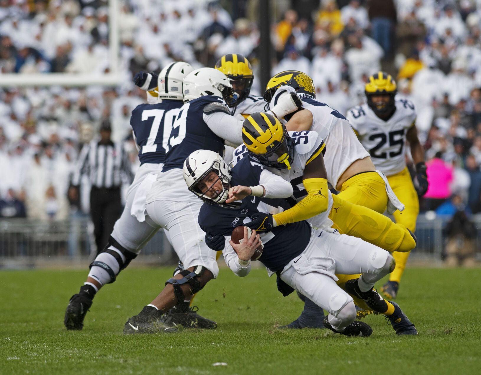 Penn State football vs. Michigan, Clifford (14) sack